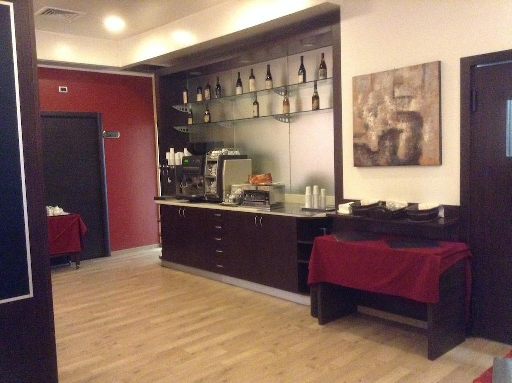Hotel Fiera Wellness & Spa ボローニャ エクステリア 写真