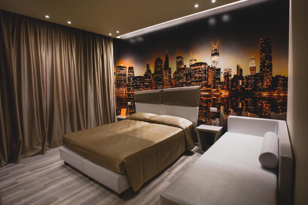 Hotel Fiera Wellness & Spa ボローニャ エクステリア 写真